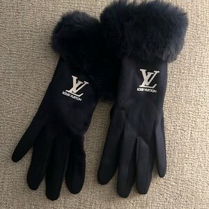 Navy colored gloves